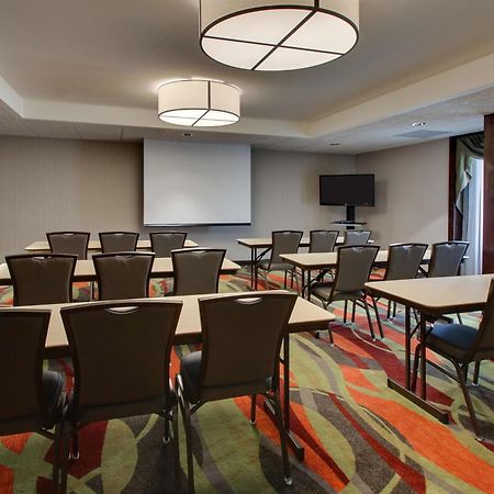 Drury Inn & Suites โบว์ลิงกรีน ภายนอก รูปภาพ
