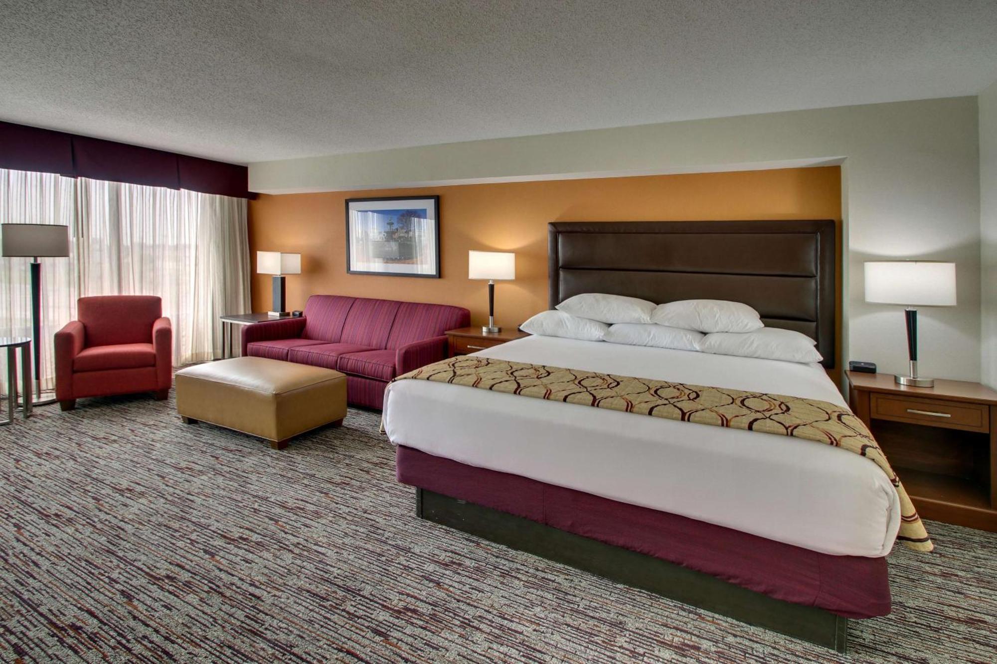 Drury Inn & Suites โบว์ลิงกรีน ภายนอก รูปภาพ
